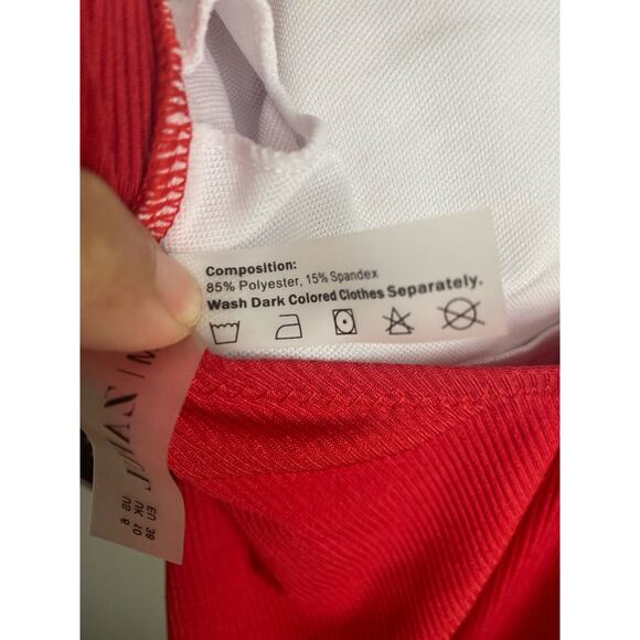 NEW Zaful V Wired High Cut Ribbed Low Back One Piece Swimsuit Size 6 Cherry Red - Picture 8 of 8